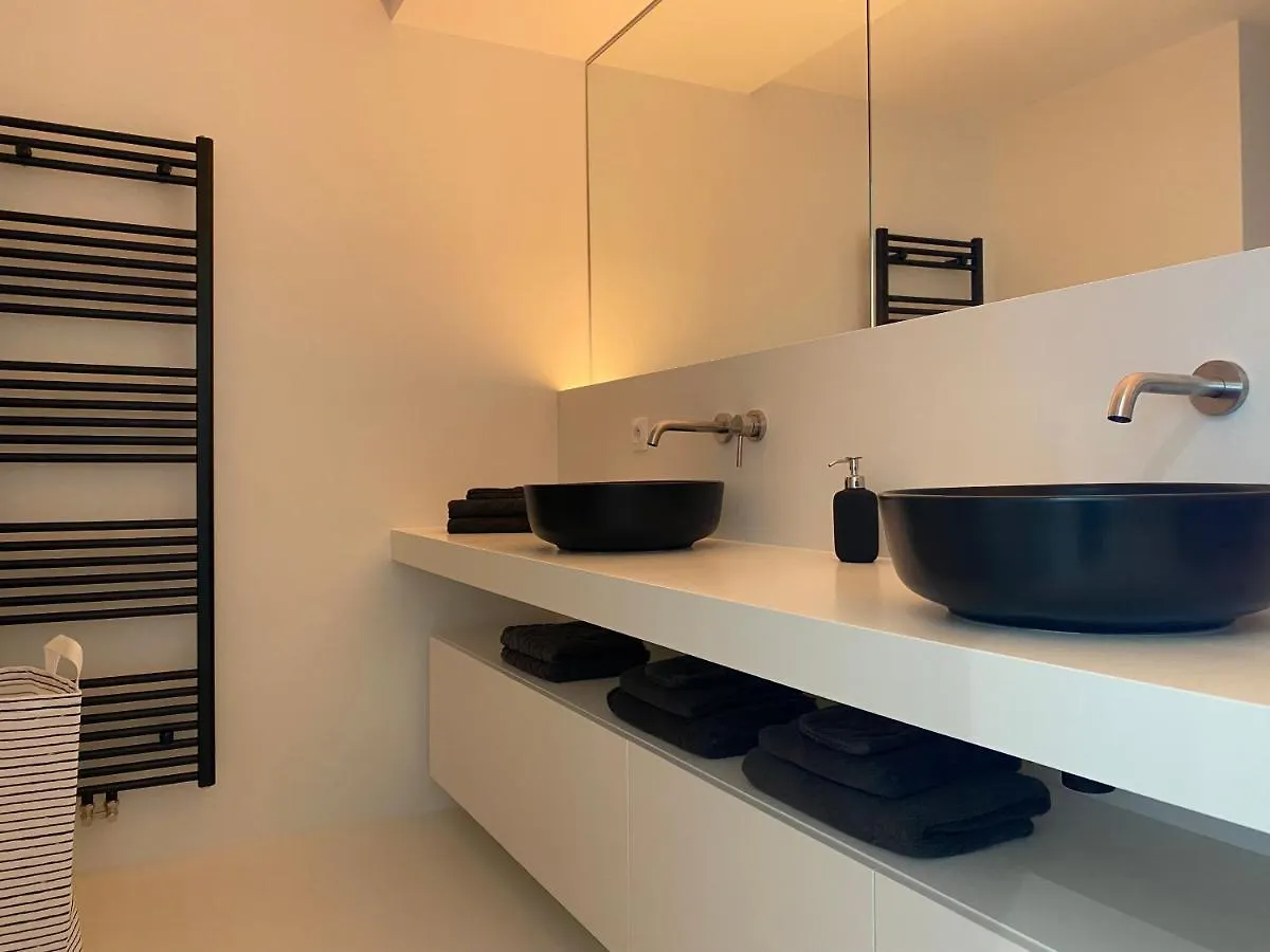 HAZEL luxueus vakantie appartement Oostende 0*,