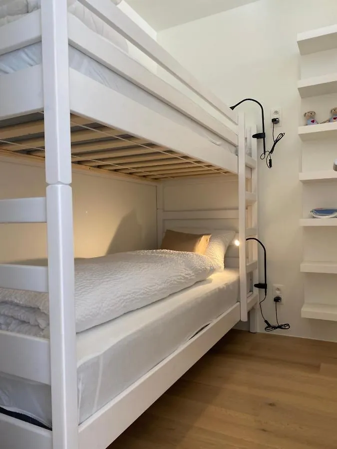 HAZEL luxueus vakantie appartement Oostende